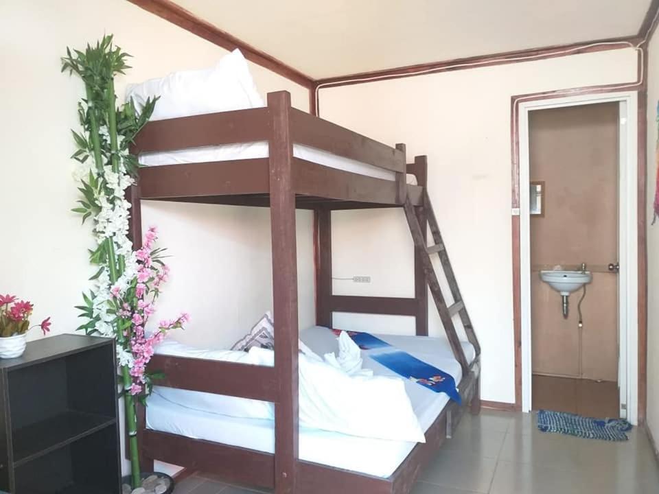 Backpackers Inn Gardenview Inn El Nido Kültér fotó